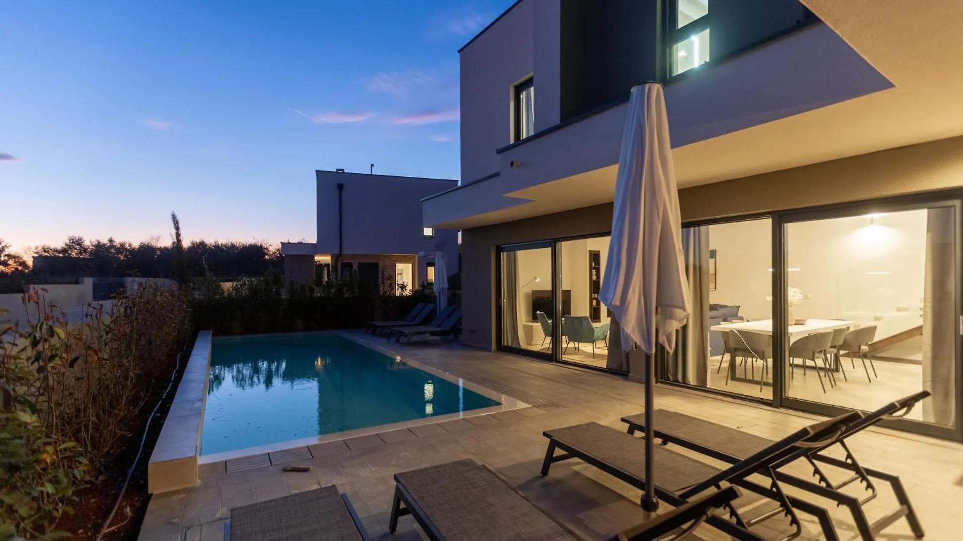 Villa Laguna Marina B2 Krnica Croatia